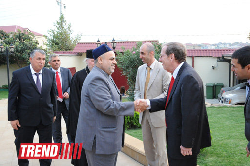 ABŞ-ın Azərbaycandakı səfiri iftar süfrəsi açıb - FOTO
