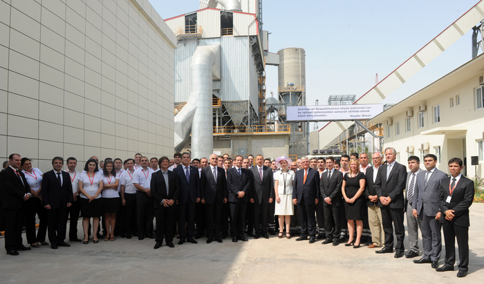 Prezident İlham Əliyev: "Azərbaycanda qeyri-neft sektorunun inkişafına çox böyük diqqət göstərilir" - YENİLƏNİB - FOTO