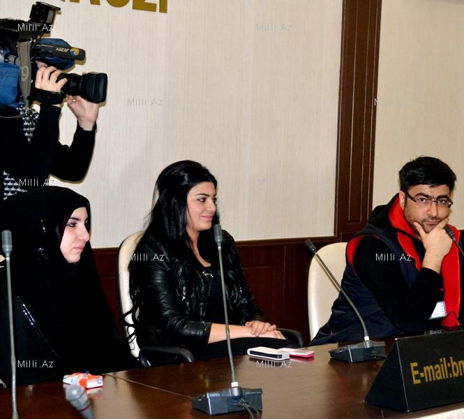 Vaxtsız vəfat edən azərbaycanlı müğənninin qızı kameralar qarşısında hönkürdü - YENİLƏNİB - VİDEO - FOTOSESSİYA