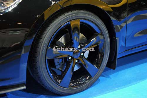 Tanış olun: Dodge Dart Mopar - FOTO