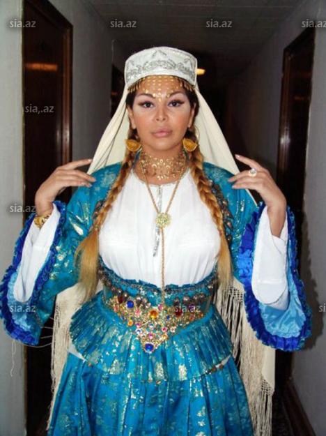 Aygün Kazımova yaxşı saxtakarlıqla üz-üzə - FOTOSESSİYA