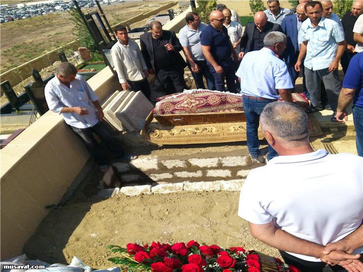 Sirus Təbrizli dəfn olundu - YENİLƏNİB - FOTO