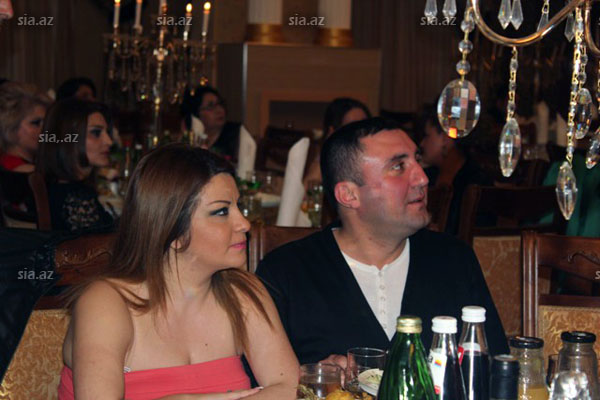 Azərbaycanlı müğənnilər "vur-çatlasın"da - FOTOSESSİYA