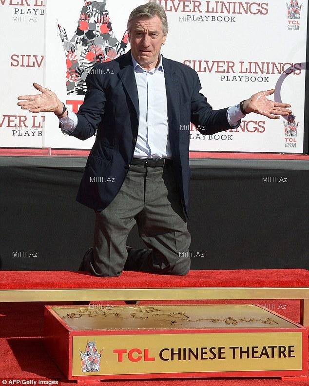 Robert de Niro iz buraxdı - FOTO