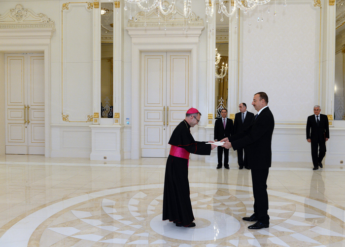 Prezident İlham Əliyev bir sıra görüşlər keçirib - YENİLƏNİB - FOTO