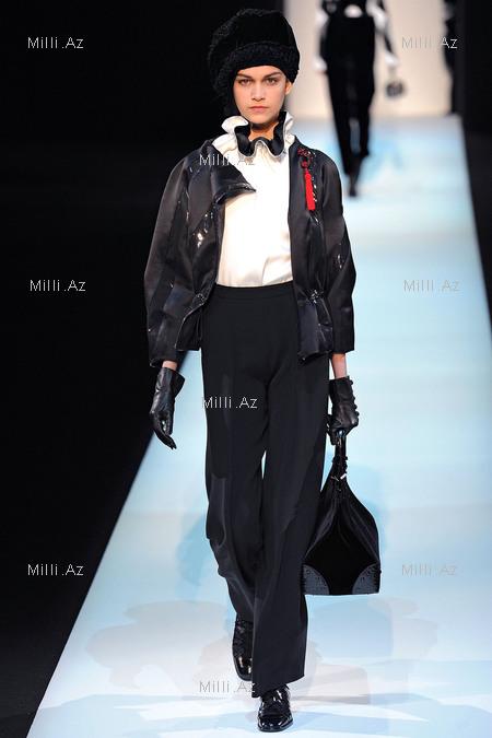 Giorgio Armani-nin yeni kolleksiyası - FOTO