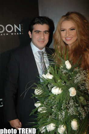 Bəstəkar Emil Şahin bu yayın hitini təqdim edir: "Tənha külək" - VİDEO - FOTO