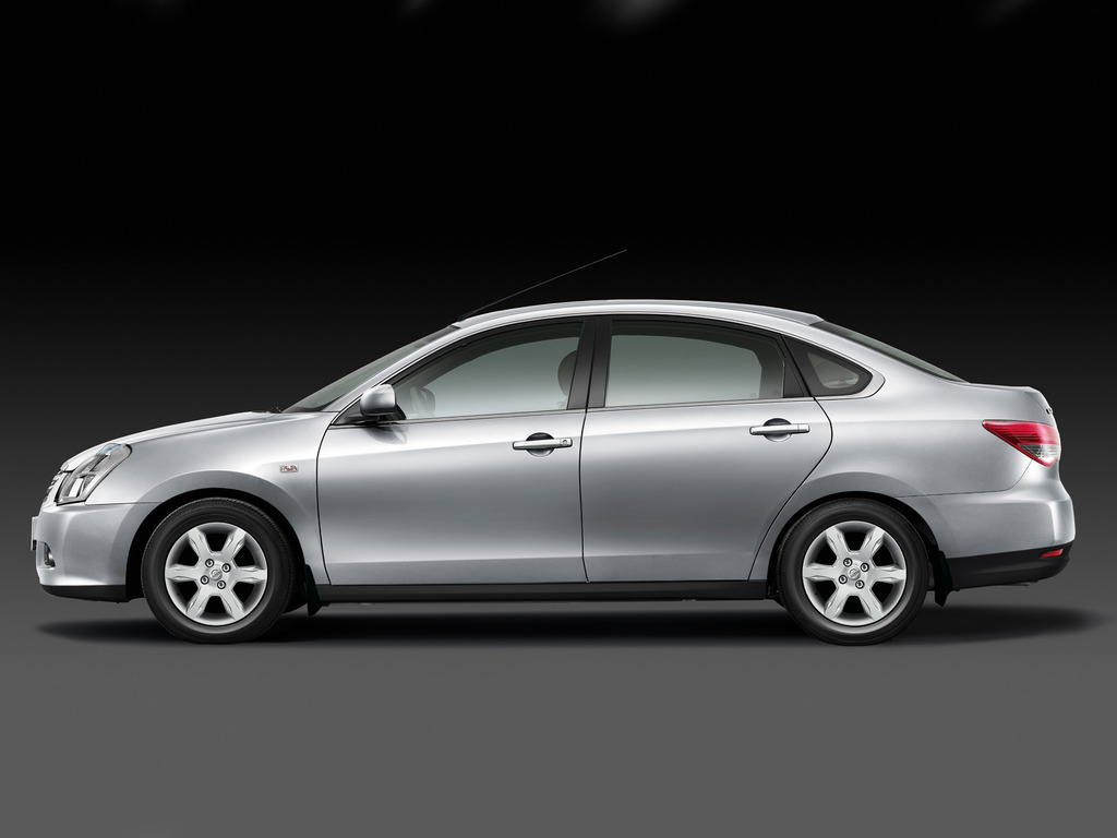 "Nissan Almera"nın ilk fotoları yayıldı - FOTO