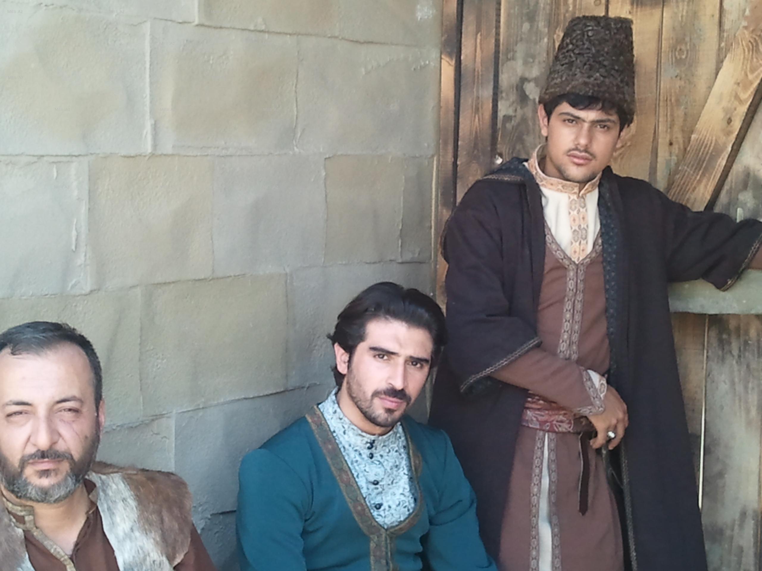 Azərbaycanlı aktyor: "Mən onu əvvəl gizlin, sonra aşkar çox sevmişəm..." - FOTOSESSİYA