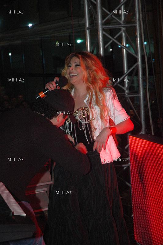 Aygün Kazımova: "Nədir, elə bilirdiniz, çılpaq qalacaqdım?" - FOTOSESSİYA