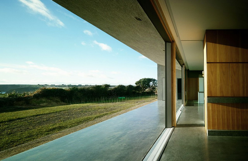 Dəniz sahilində irland evi - FOTO