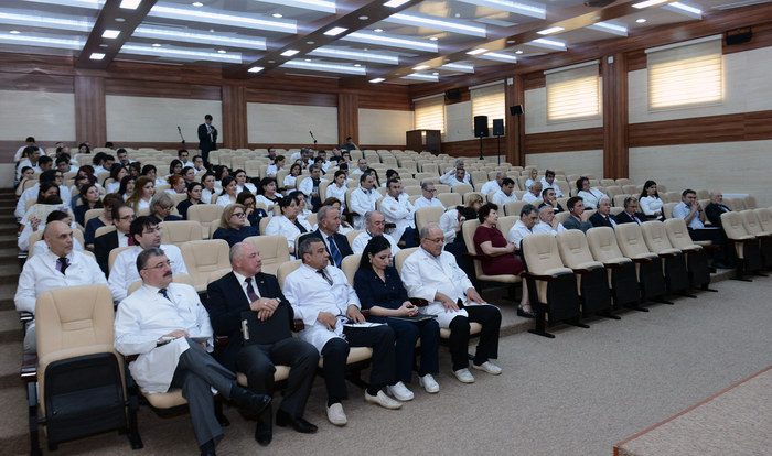 Bakıda radiasion onkologiyanın müasir vəziyyətinə dair beynəlxalq konfrans keçirilir - FOTO