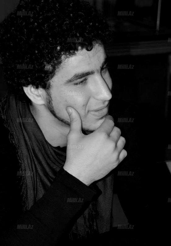 Azərbaycanlı aktyor: "Bunun üçün gərək şir ürəyi yeyəsən..." - FOTOSESSİYA