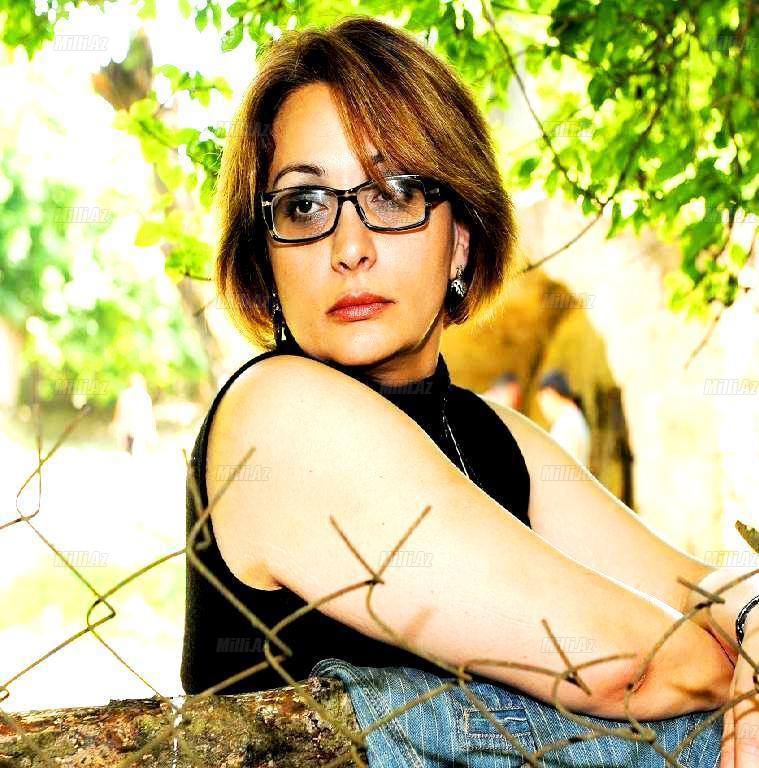 Azərbaycanlı rejissor: "Ailə qurmuşam, ancaq ayrılmışam. Alınmadı..." - FOTOSESSİYA