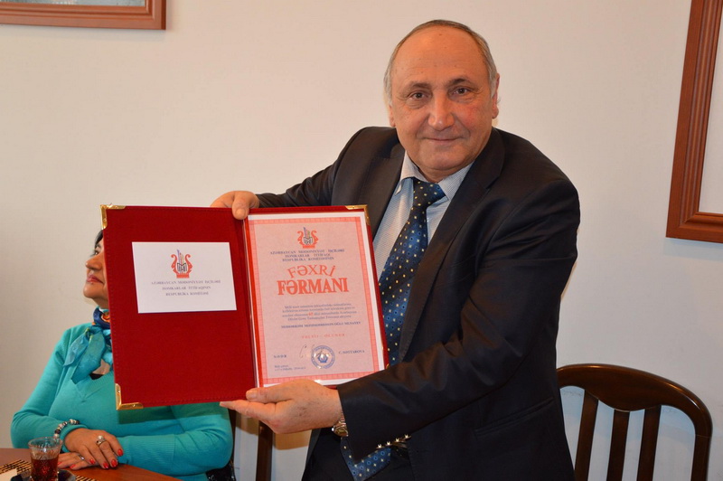 Azərbaycanlı aktyorlar mükafatlandırılıblar - FOTO