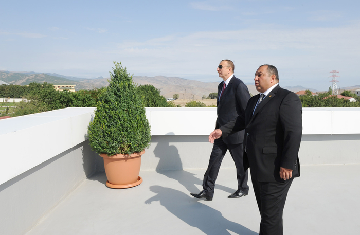 Prezident İlham Əliyev: "Azərbaycan öz sürətli inkişaf dövrünü yaşayır və ölkədə böyük quruculuq işləri aparılır" - YENİLƏNİB - FOTO