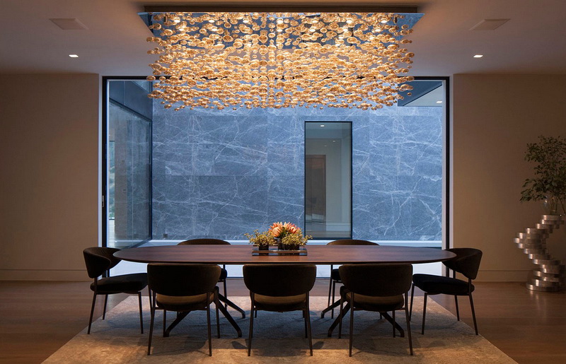 Dəbdəbəli ikimərtəbəli villa - FOTO