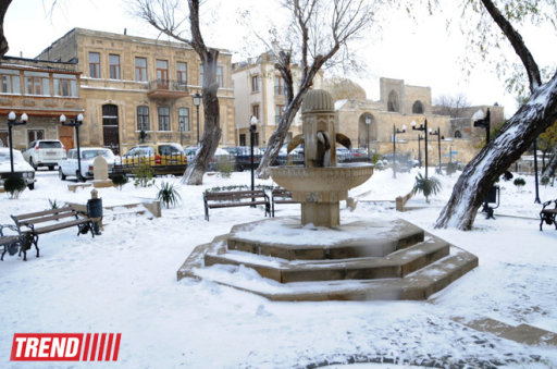 Bakı ağ libasa büründü - FOTOSESSİYA