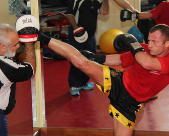 "Ağ canavar": Eduard Məmmədov - FOTO