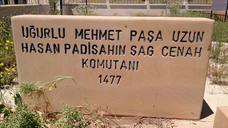 Bir məzarın izi ilə - FOTO