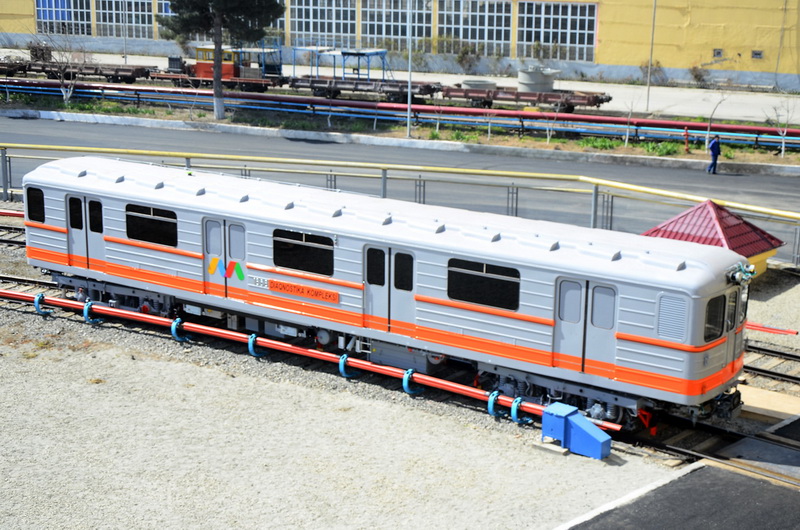 Bakı metrosunun yeni qatarları - FOTOSSESİYA