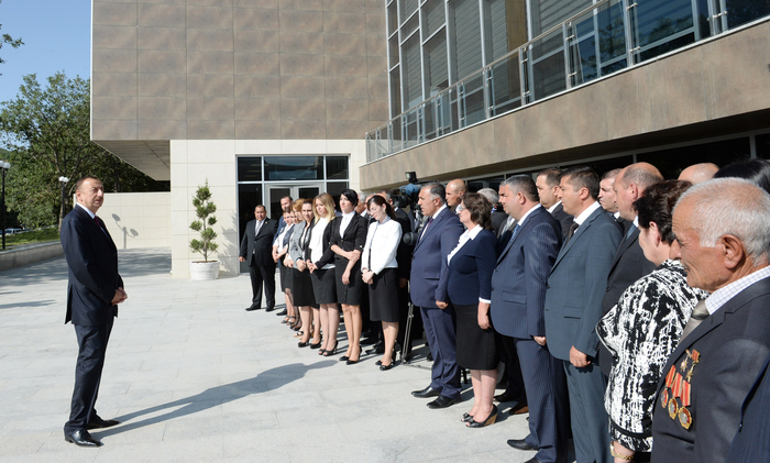 Prezident İlham Əliyev: "Azərbaycan öz sürətli inkişaf dövrünü yaşayır və ölkədə böyük quruculuq işləri aparılır" - YENİLƏNİB - FOTO