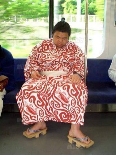 Metroda belə adamlar da var - FOTOSESSİYA