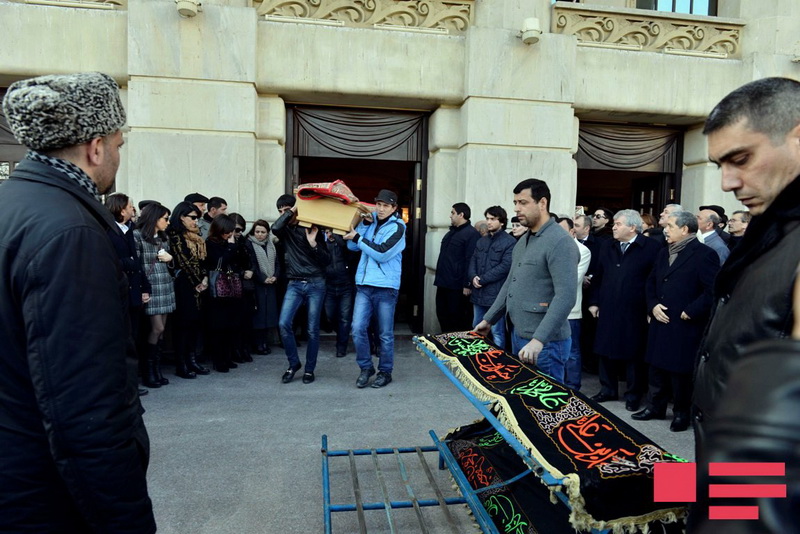 Vaqif Səmədoğlu dəfn olundu - YENİLƏNİB - FOTO