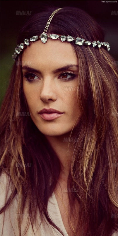 Alessandra modelyerliyə başladı - FOTO