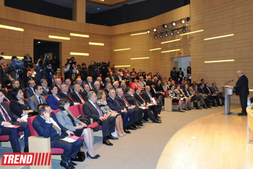 Bakıda Əlimərdan bəy Topçubaşovun anadan olmasının 150 illiyinə həsr edilmiş beynəlxalq konfrans keçirilib - FOTO