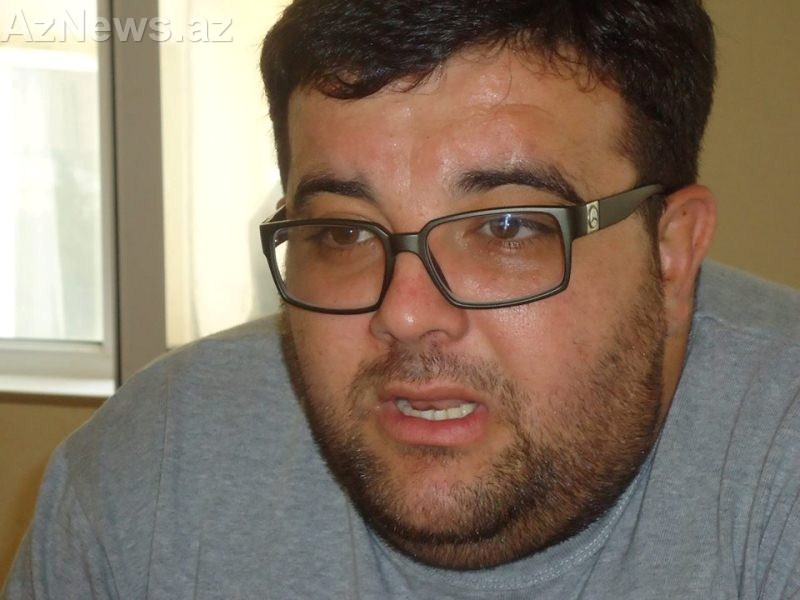 Azərbaycanın yumor gündəmini zəbt edən şəxs: "ABŞ-da polislərə diz çökdürdüm" - FOTO
