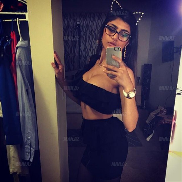 Ərəb porno ulduzu üzr istədi - FOTO
