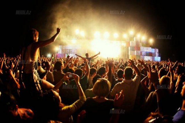 Dünyanın ən böyük erotika festivalları - FOTO