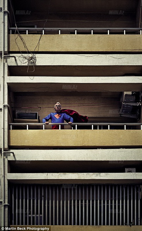 Superqəhrəmanlar adi həyatda - FOTO