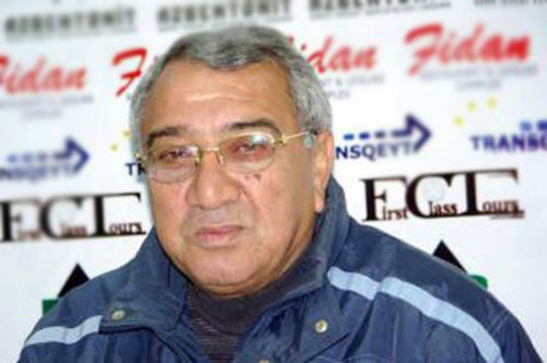 Məşhur azərbaycanlı futbolçu vəfat etdi - FOTO