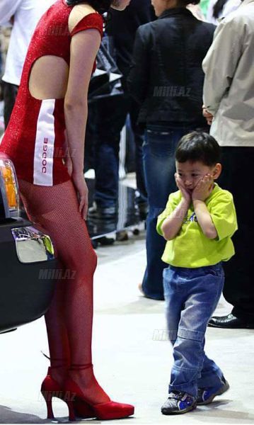 Bu uşaqlar hara baxırlar? - FOTOSESSİYA