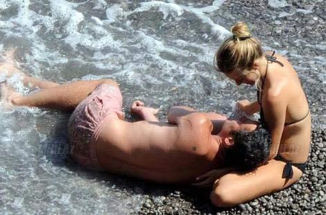 Məşhur aktrisa: "O, həyatımı məhv etdi" - FOTO