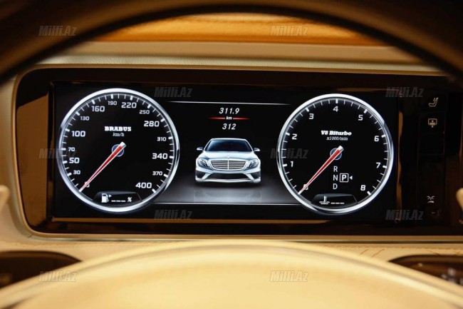 Bu da qızıl Mercedes-Benz - FOTO