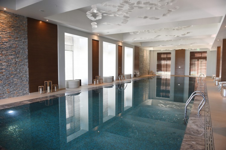 Prezident İlham Əliyev və xanımı Mehriban Əliyeva "Şahdağ" kompleksində "Park Chalet" oteli və 1 nömrəli kanat və xizək enişinin açılışında iştirak ediblər - YENİLƏNİB - FOTO