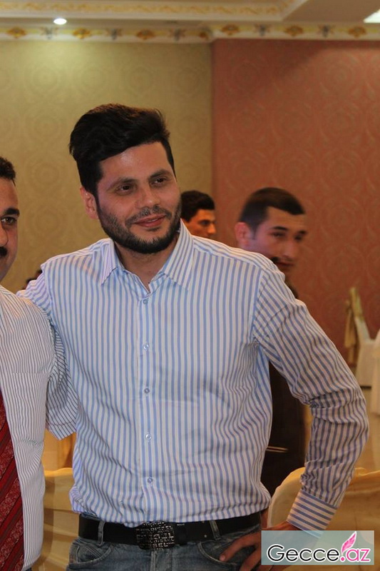 Ad günündə hönkür-hönkür ağlayan müğənniyə brilyant bağışladılar - FOTOSESSİYA