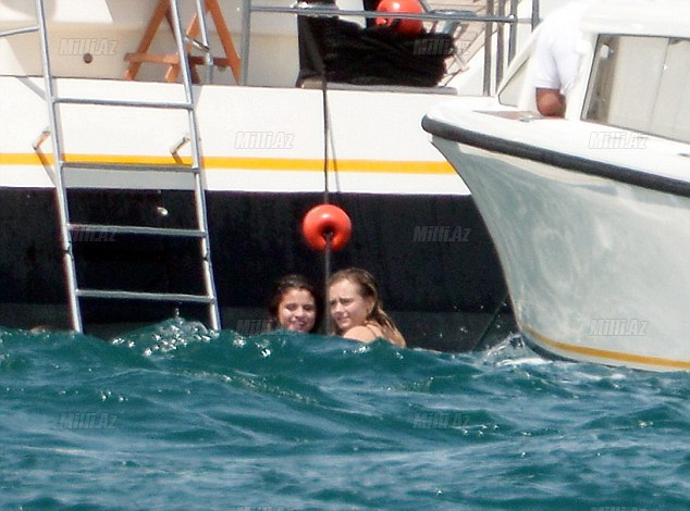 Selena Gomez and Cara Delevingne enjoying the sun in Saint Tropez