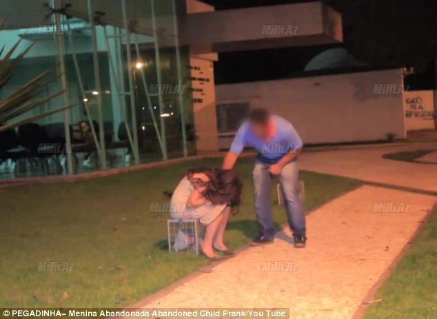 Şok: Ağlayan qız görənləri dəhşətə gətirdi - VİDEO - FOTO