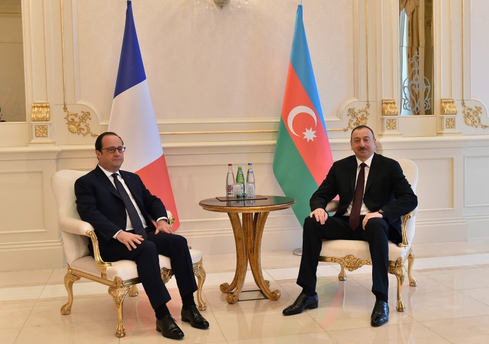 Prezident İlham Əliyev və Fransua Olland Bakıda görüşdülər - YENİLƏNİB - FOTO