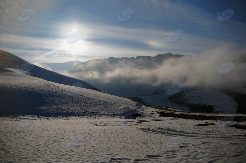 Azərbaycan dağlarının qış görüntüləri - FOTOSESSİYA