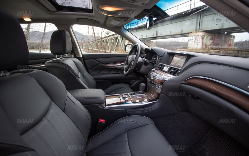 Nissan lüks modeli təzələdi - FOTOSESSİYA