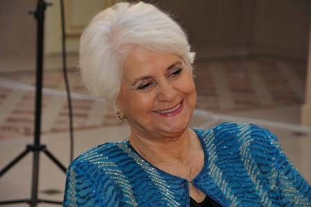 Əməkdar artist sevgi hekayəsindən danışdı: "Onunla orada tanış olduq" - FOTO