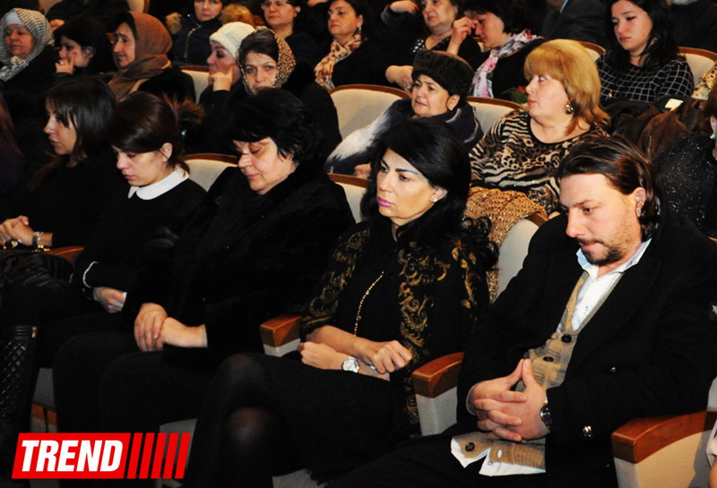 Vaqif Səmədoğlu dəfn olundu - YENİLƏNİB - FOTO