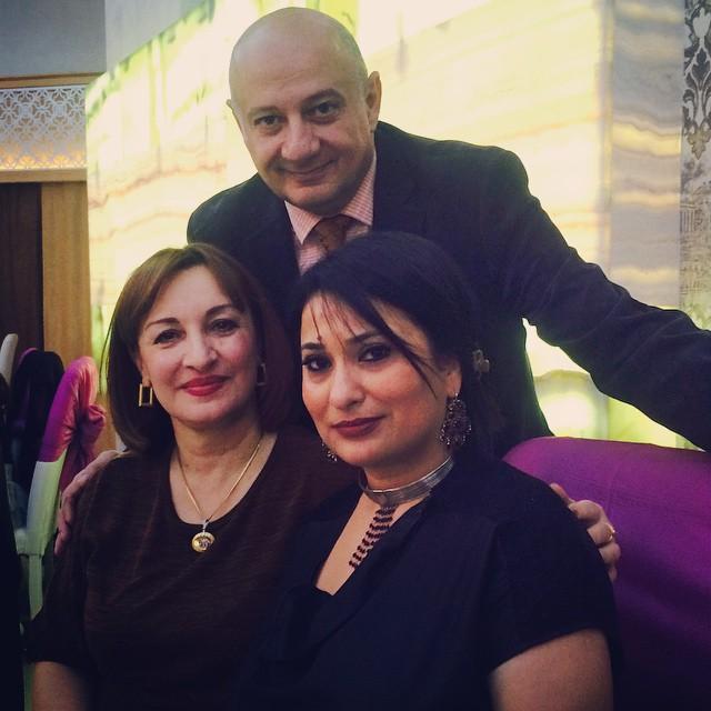 Elçin İmanov xanımı ilə - FOTO