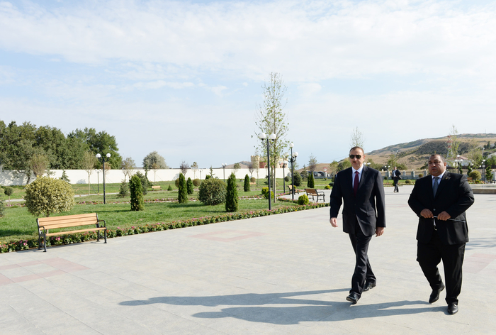Prezident İlham Əliyev: "Azərbaycan öz sürətli inkişaf dövrünü yaşayır və ölkədə böyük quruculuq işləri aparılır" - YENİLƏNİB - FOTO