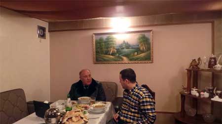 Azərbaycanlı məmur: "İt əti də yemişəm, ilan da..." - FOTO